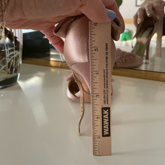 BADGLEY MISCHKA Satin Heels - Picture 5 of 8